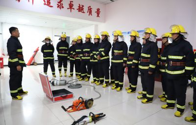 维多利亚vic003公司开展消防安全技能培训