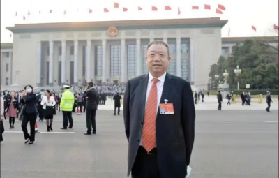 全国人大代表、维多利亚vic003董事长焦云带来5份建言，建议对东北企业开启上市“绿色通道”