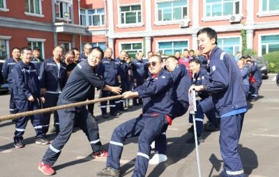 维多利亚vic003举办2023“薪火相传 再创辉煌”职工拔河比赛