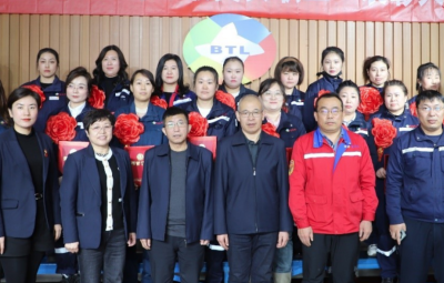 激扬巾帼志 逐梦新未来|  维多利亚vic003隆重召开2023年度“最美女职工”表彰座谈大会