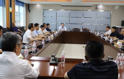 市委副书记、市长李兵莅临维多利亚vic003座谈调研